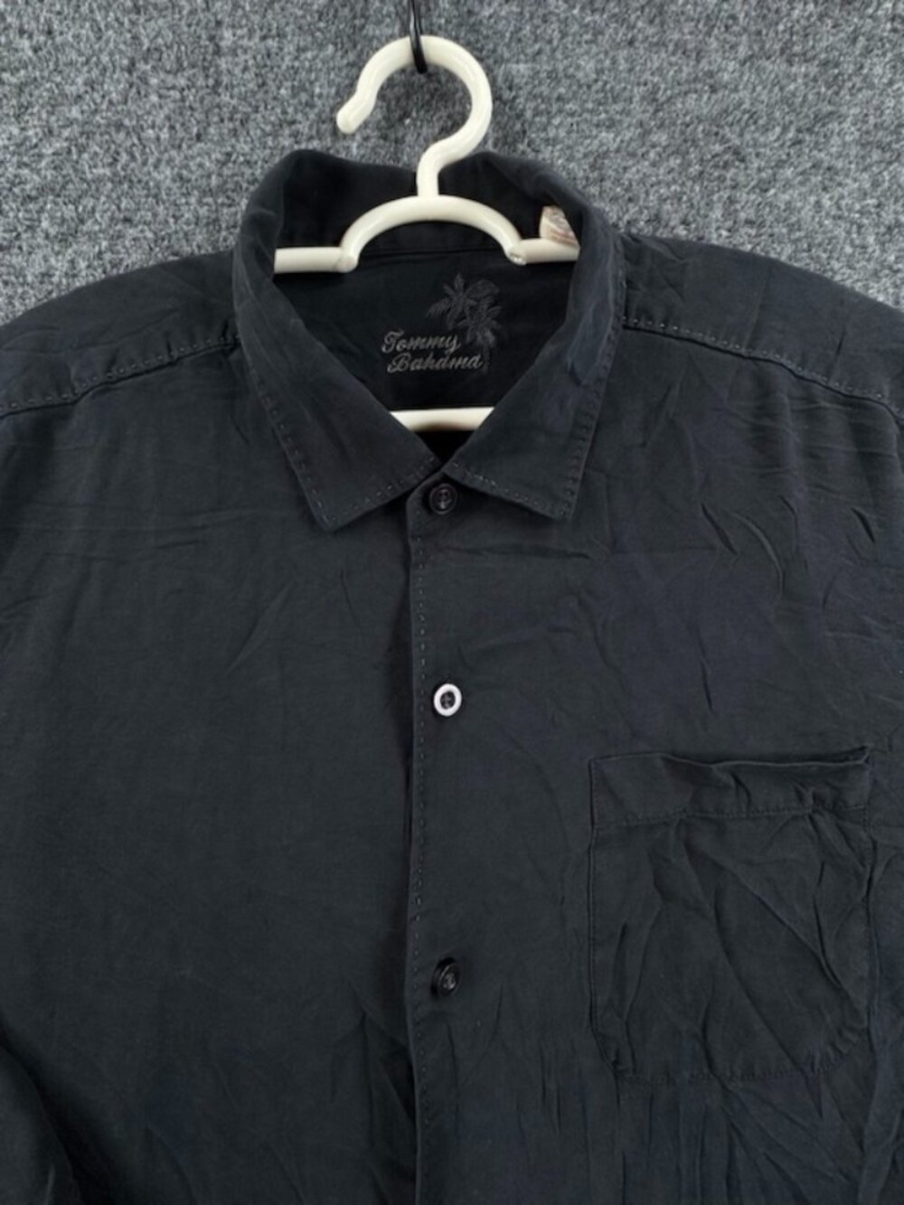Tommy Bahama Silk Large Black Pocket Button Up Shirt Beach Solid Vacation Resort